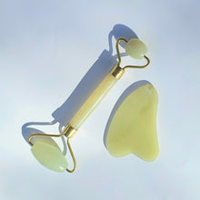 Load image into Gallery viewer, Jade Face Roller & Gua Sha Set